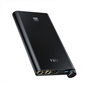 FiiO Q3 fejhallható erősítő